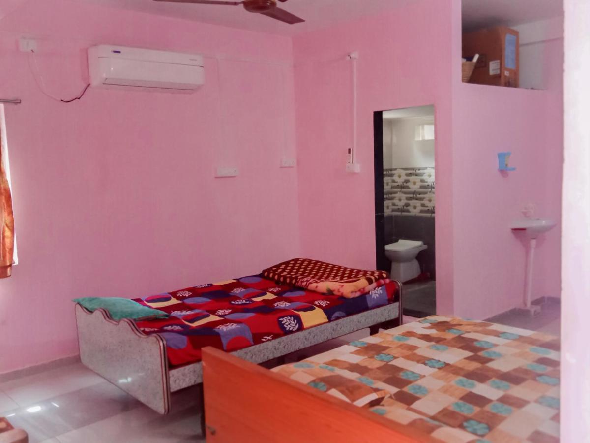 Krishna Homestay Garudeshwar 外观 照片